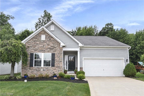 Homes For Sale - 8824 Wheaton Place<br/> North Ridgeville, OH 44039