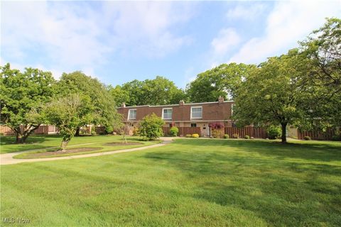 6478 State Road G8 Parma OH 44134