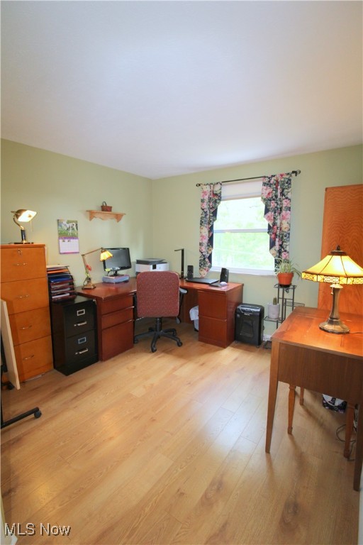 6478 State Road #G8, Parma, Ohio image 25