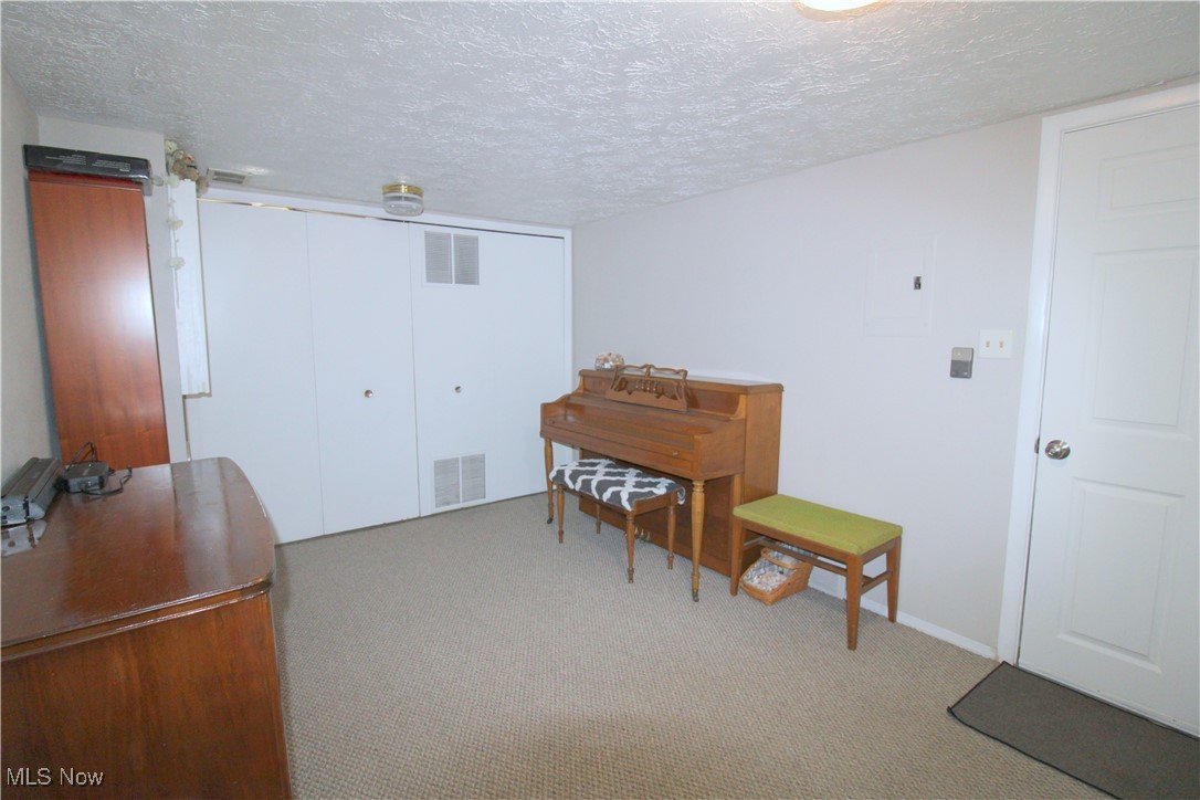 6478 State Road #G8, Parma, Ohio image 29