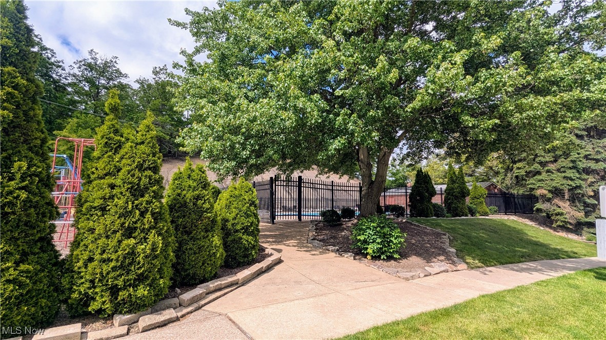 6478 State Road #G8, Parma, Ohio image 34