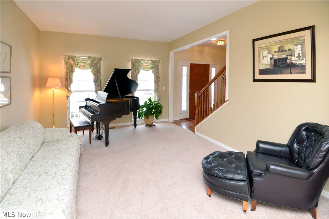 Falls Pointe - Residential