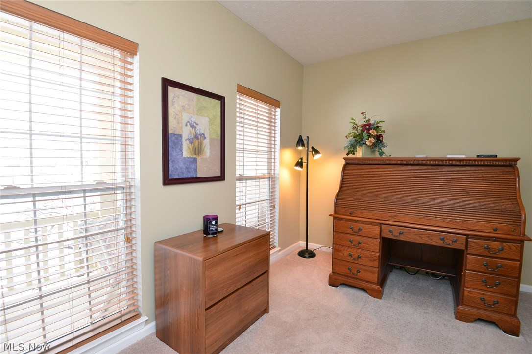Falls Pointe - Residential