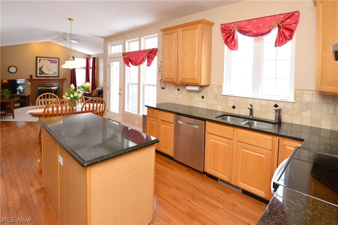 Falls Pointe - Residential