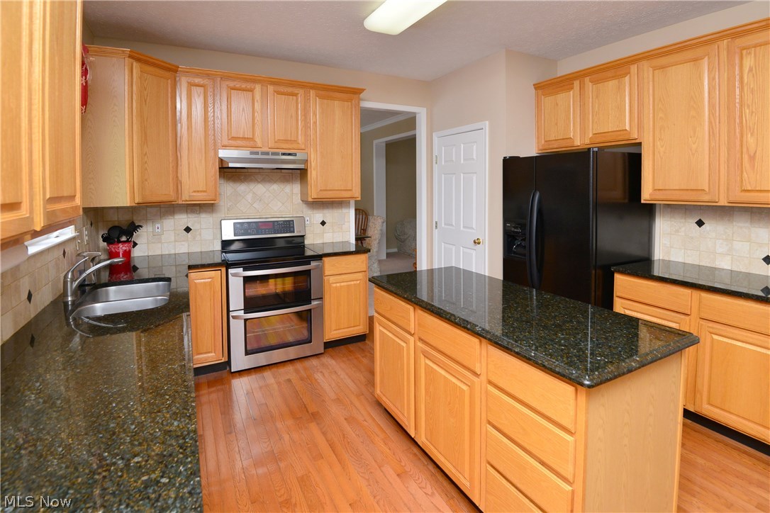 Falls Pointe - Residential