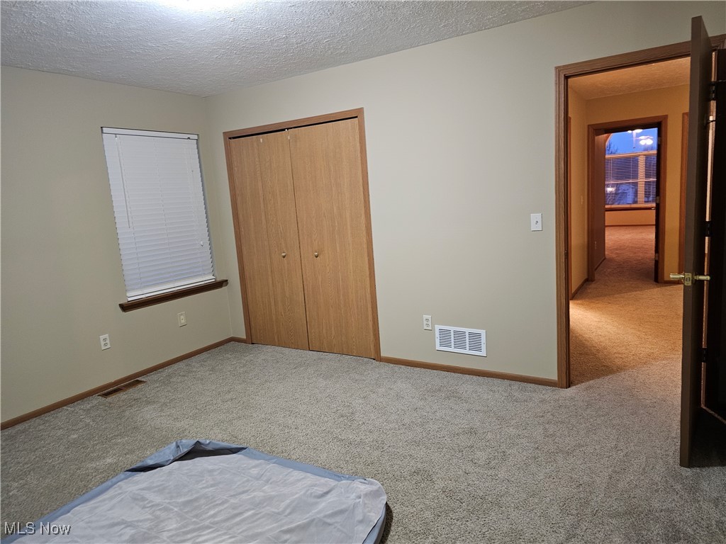 16481 Cottonwood Place, Middlefield, Ohio image 28