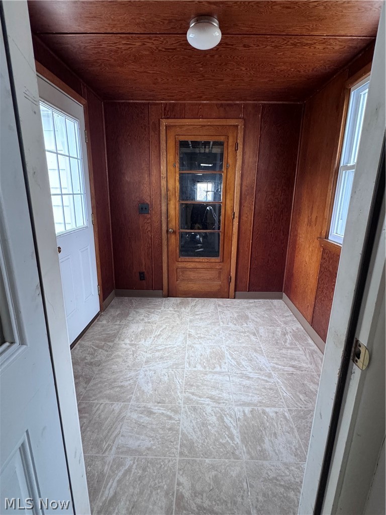 12688 Woodside Drive