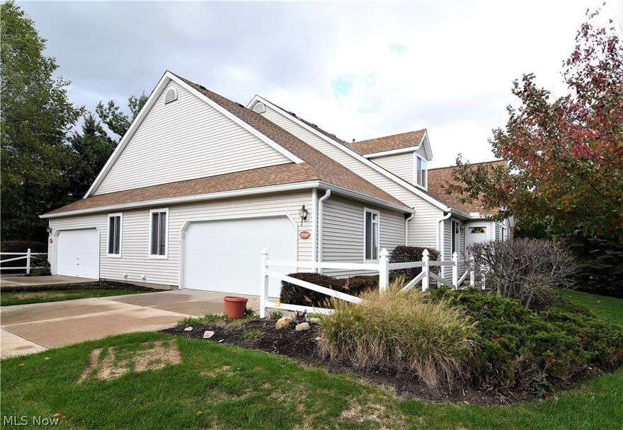 Enjoy a carefree lifestyle living at Royal Clusters with this newly listed condo. This home offers all one floor living if needed with a first floor master suite with master bath, a second bedroom and/or office on the first floor also with adjacent full bath, formal living room with magnificent Palladian window and a formal dining room. The kitchen is fully equipped with appliances and lots of cupboards and pantry. A first floor laundry room with a window. The second floor has 2 bedrooms and a full bath and a large sitting room. The lower level has a family room with fireplace and a full bath. A two car attached garage and deck complete this home.  Welcome to 3989 Palace Way.