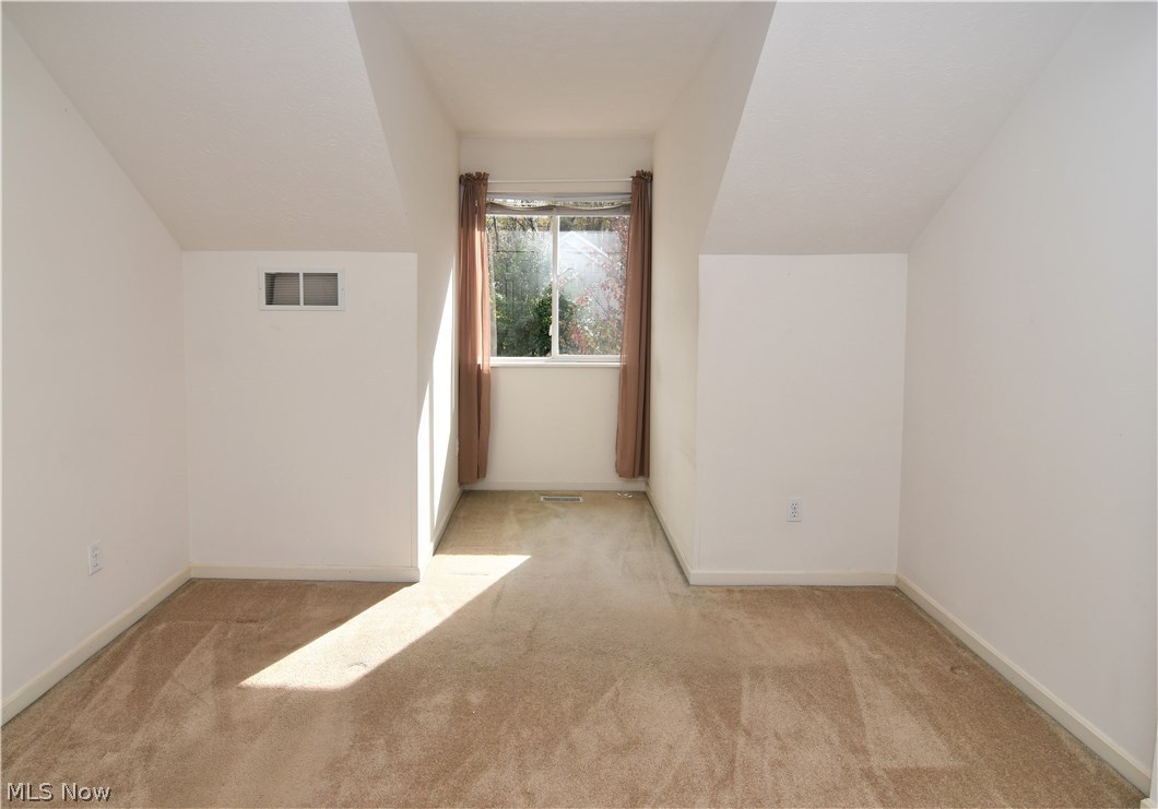 Royal Clusters At Kingsbury Trace - Residential