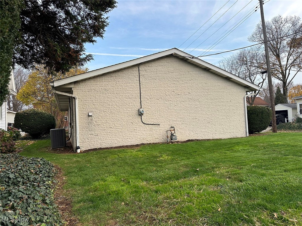 107 Hillcrest Avenue, North Canton, Ohio image 4