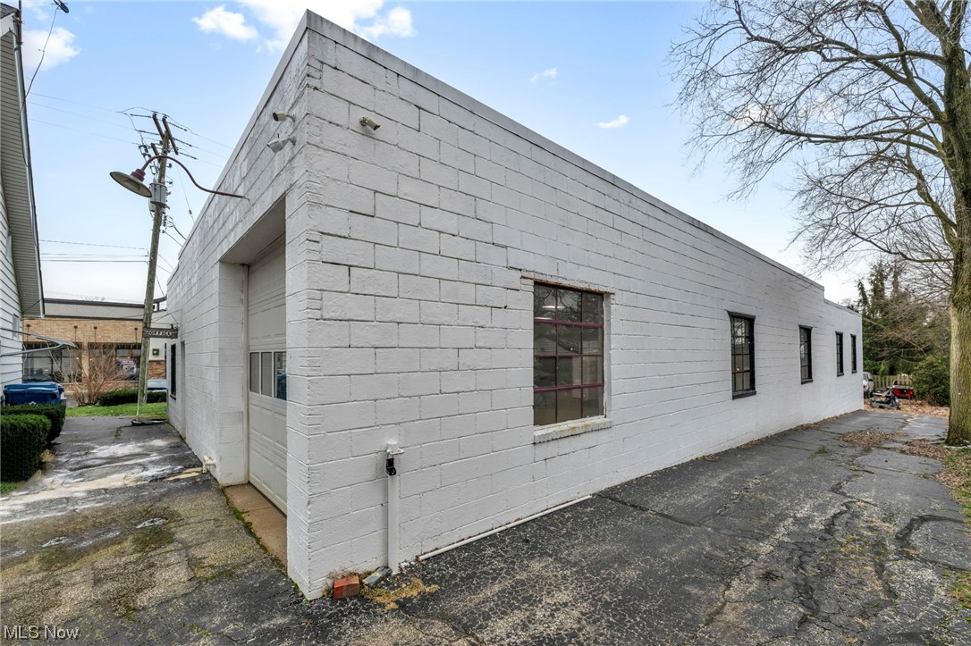 Dover - Commercial Sale