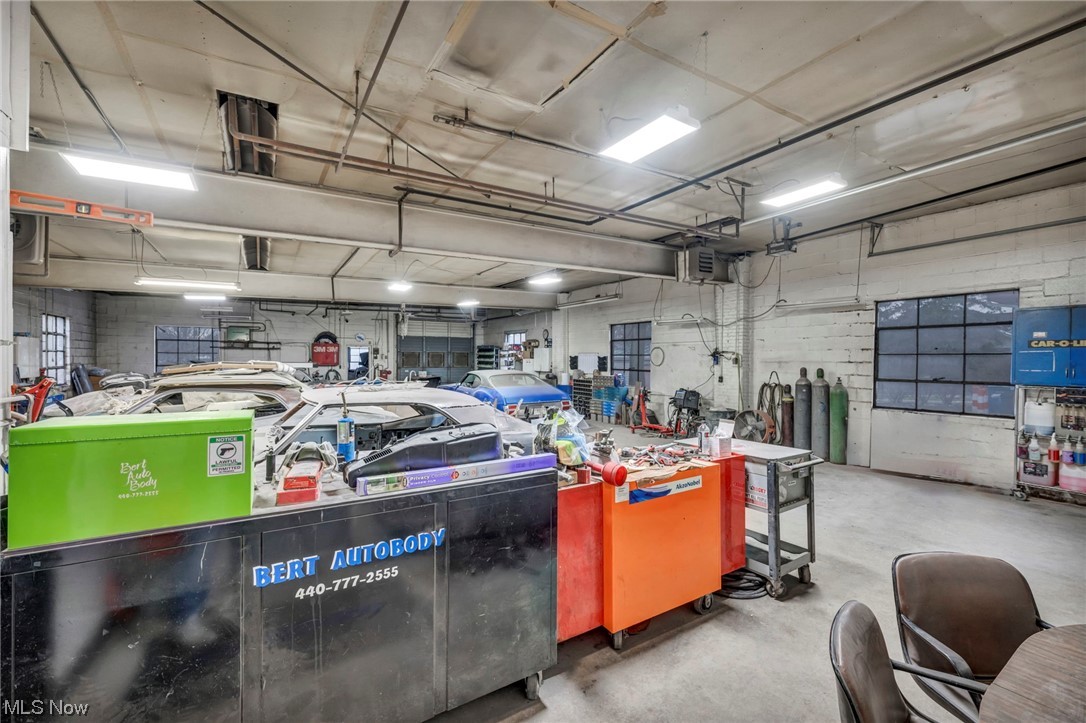 Dover - Commercial Sale