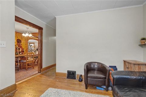 Tiny photo for 717 Calla Road E, Poland, OH 44514 (MLS # 5186210)