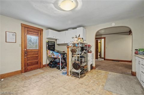 Tiny photo for 717 Calla Road E, Poland, OH 44514 (MLS # 5186210)