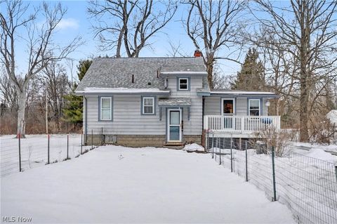 Tiny photo for 717 Calla Road E, Poland, OH 44514 (MLS # 5186210)