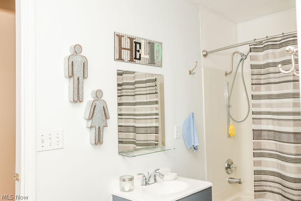 Medina - Residential