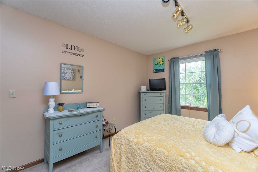 Oakbrooke - Residential