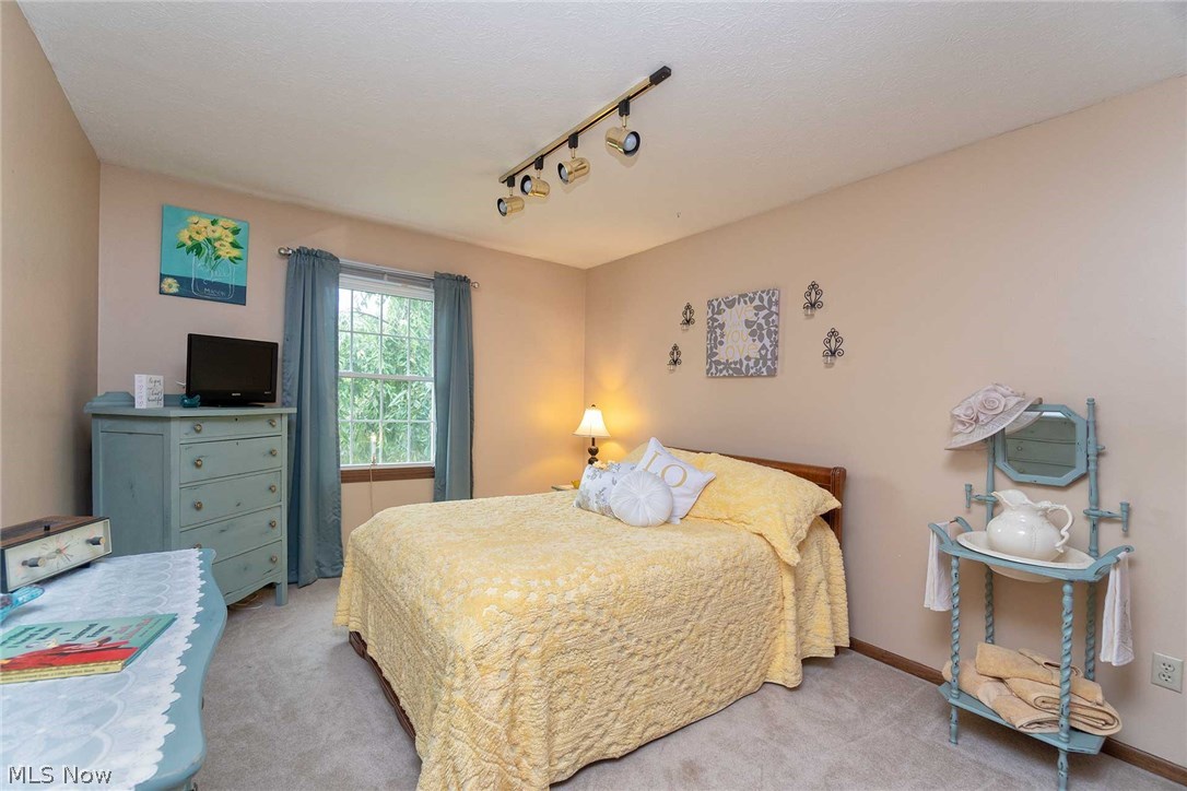 Oakbrooke - Residential