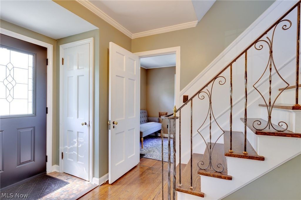 Photo of 3655 Traver Road, Shaker Heights, OH 44122 (MLS # 5208165)
