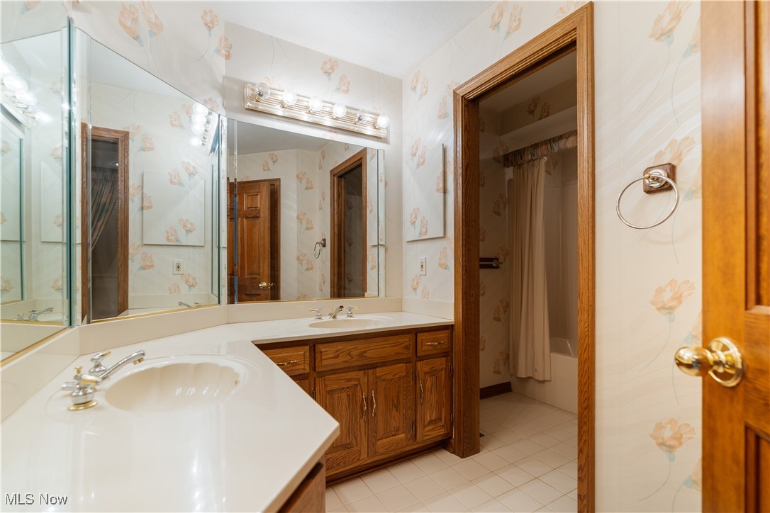Glenmoor Estates - Residential