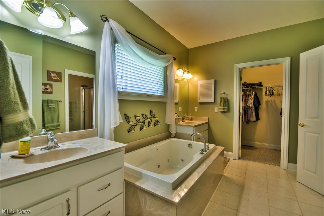 Villas at Tuscany - Residential