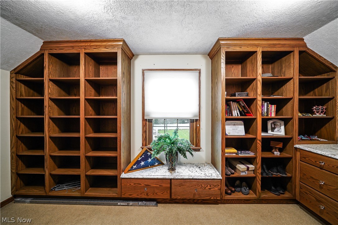 Raintree Estates - Residential