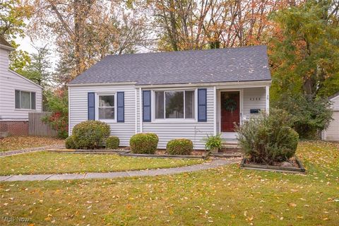 4344 W 227th, Fairview Park, OH 44126 - #: 5167054