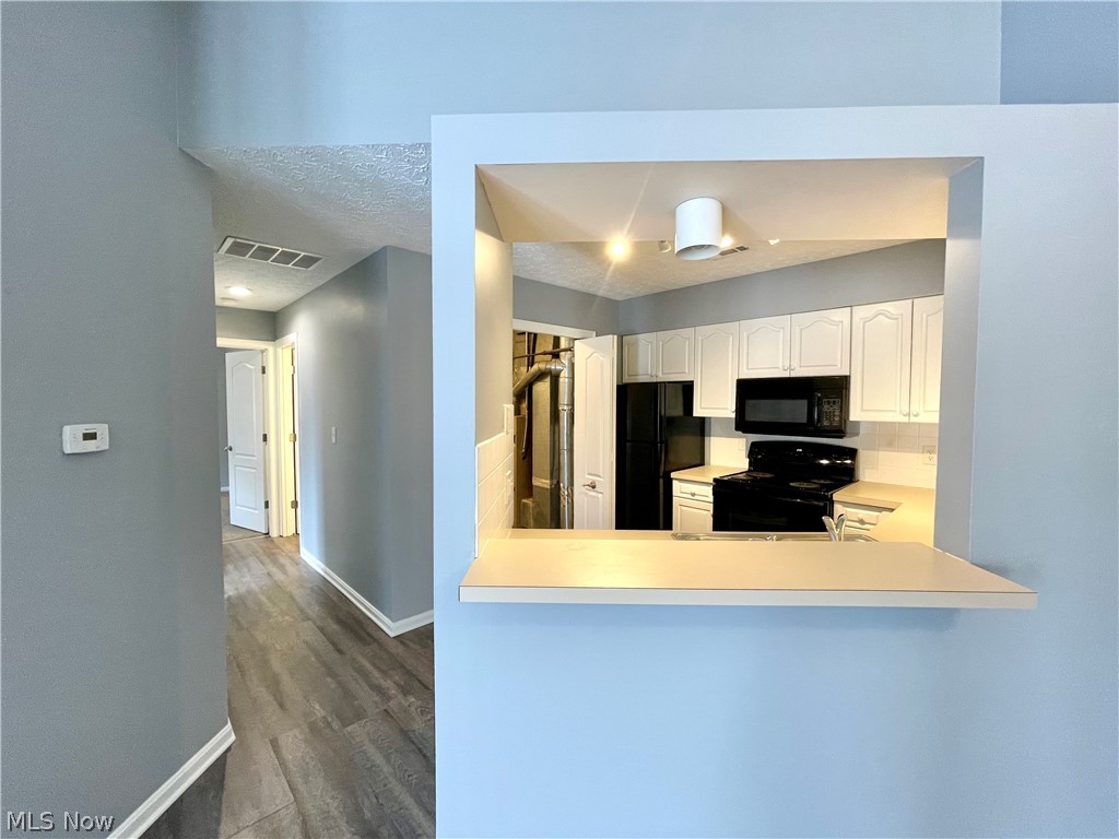 Village/Pointe West - Residential
