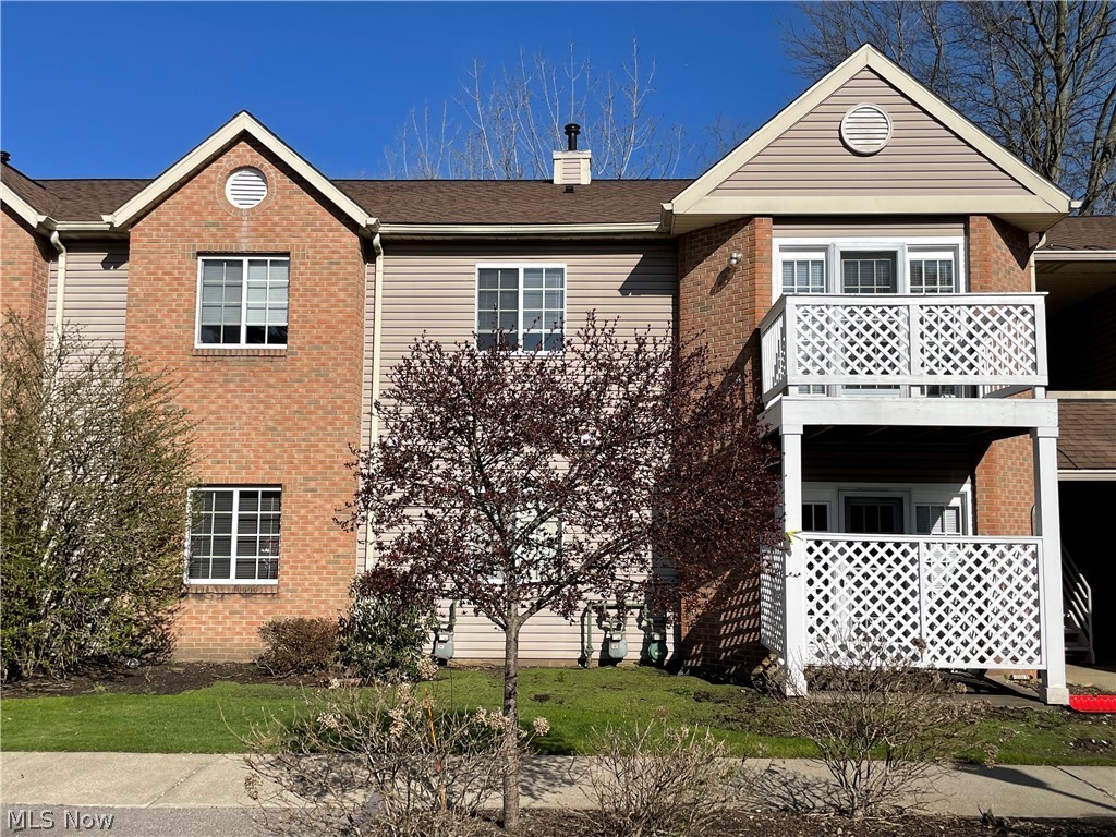 Village/Pointe West - Residential