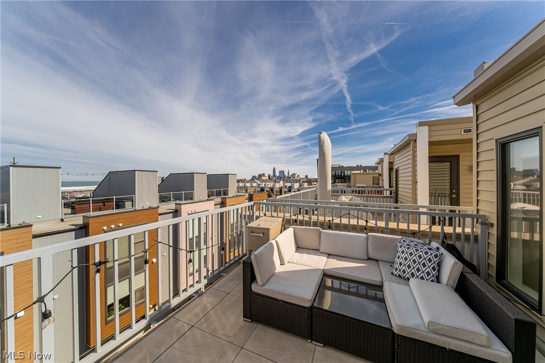 Battery Park Place Twnhms Condo - Residential