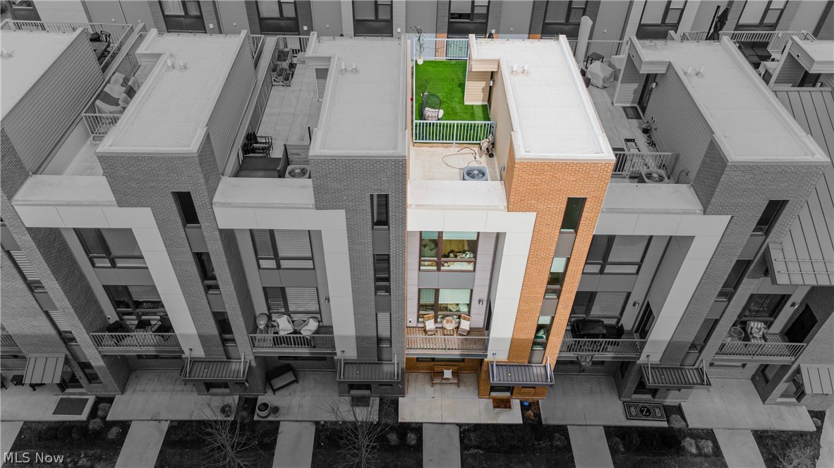 Battery Park Place Twnhms Condo - Residential