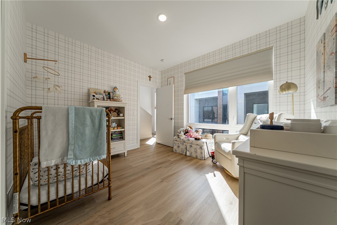 Battery Park Place Twnhms Condo - Residential