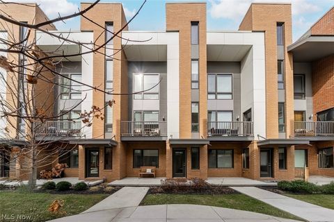 Photo of 7311 Catlin Court, Cleveland, OH 44102 (MLS # 5190190)