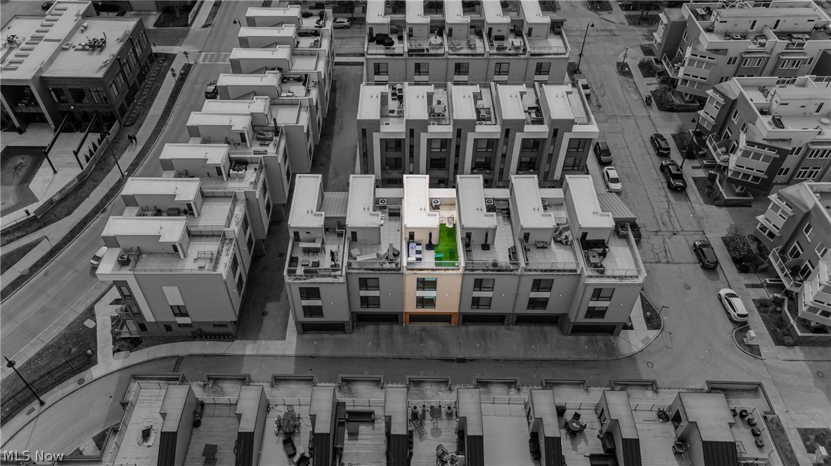 Battery Park Place Twnhms Condo - Residential