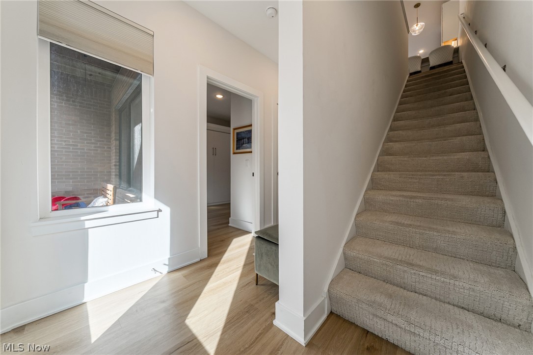 Battery Park Place Twnhms Condo - Residential