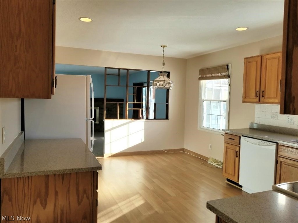 Wyoga Lake Park - Residential