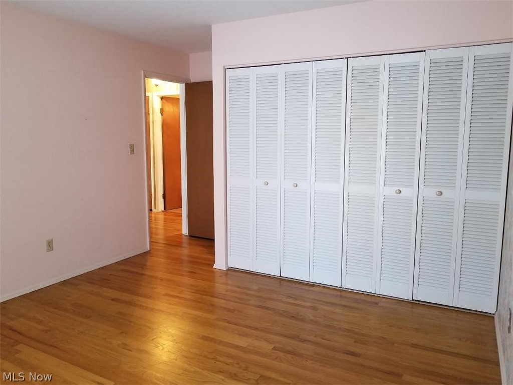 Wyoga Lake Park - Residential