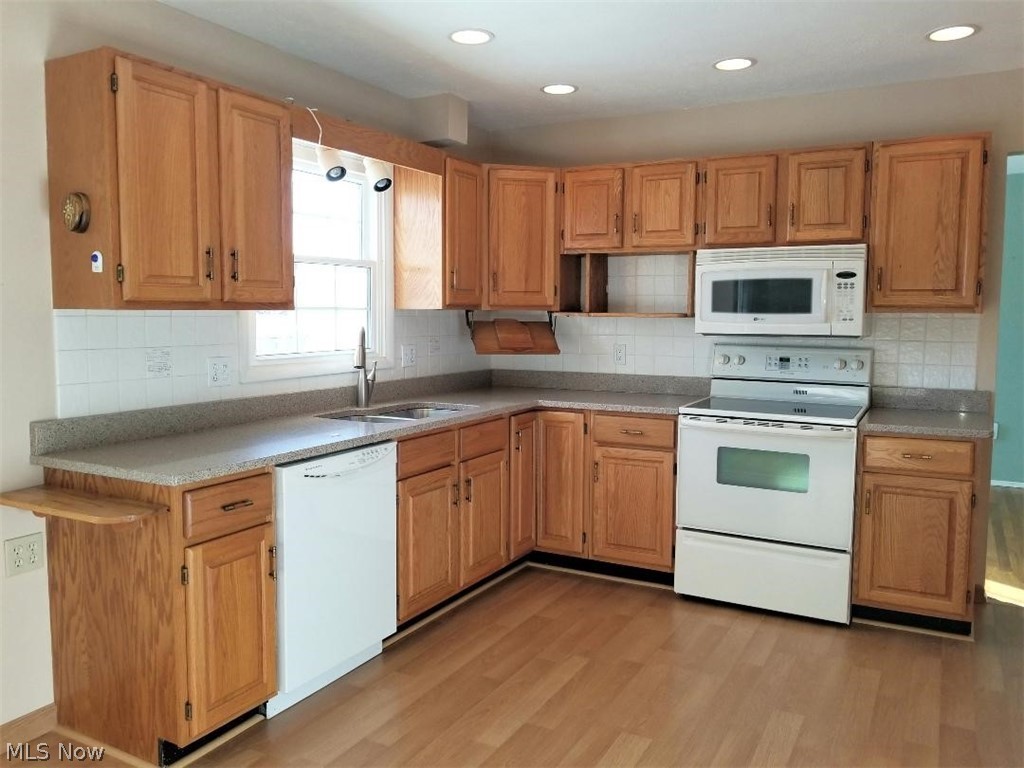 Wyoga Lake Park - Residential