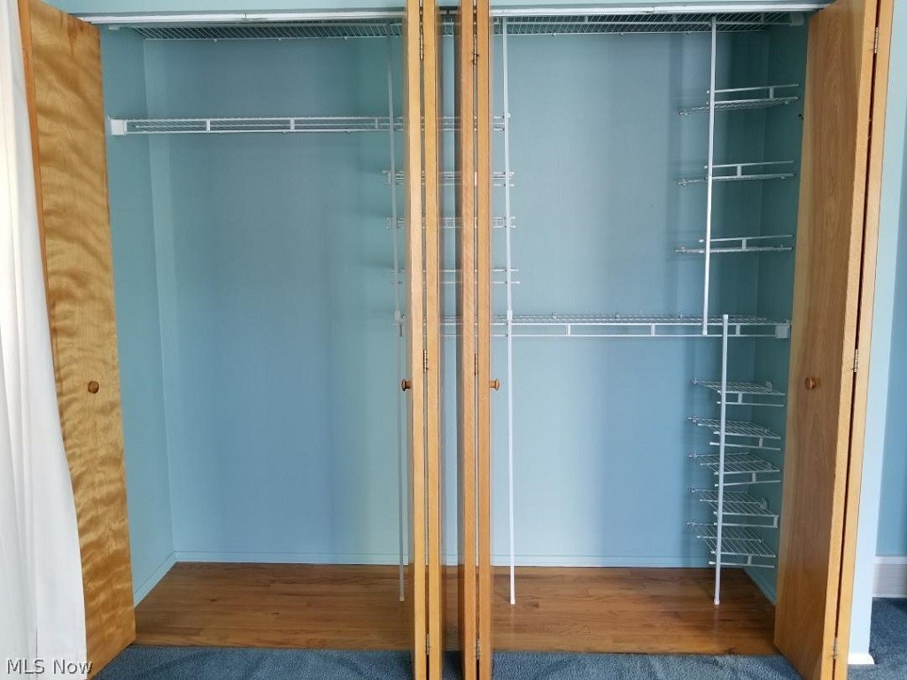 Wyoga Lake Park - Residential