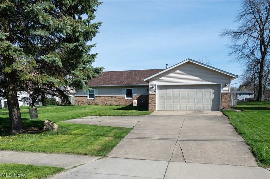Welcome home to this well-maintained, 3 bedroom/ 2 bathroom ranch in Brunswick! Enter through the inviting foyer into the 
open-concept living room with new carpet. The living room opens into a sizable kitchen and dining room. Off the kitchen is a large mud room/utility room leading to the 2-car garage- an ideal space for extra storage, office, or play room! The living room includes a wet bar, perfect for all your entertaining needs.  Down the hall are three bright bedrooms including a spacious owner’s suite with a full bathroom. Let your pup play outside with no worry in the fully fenced backyard with deck- ideal for all your summer cookouts. Recent updates include: new windows (2019), new carpet in living room, outdoor shed added, new refrigerator, new garbage disposal, and new blinds. Don’t miss out on this conveniently located and charming ranch. Schedule your showing appointment today!