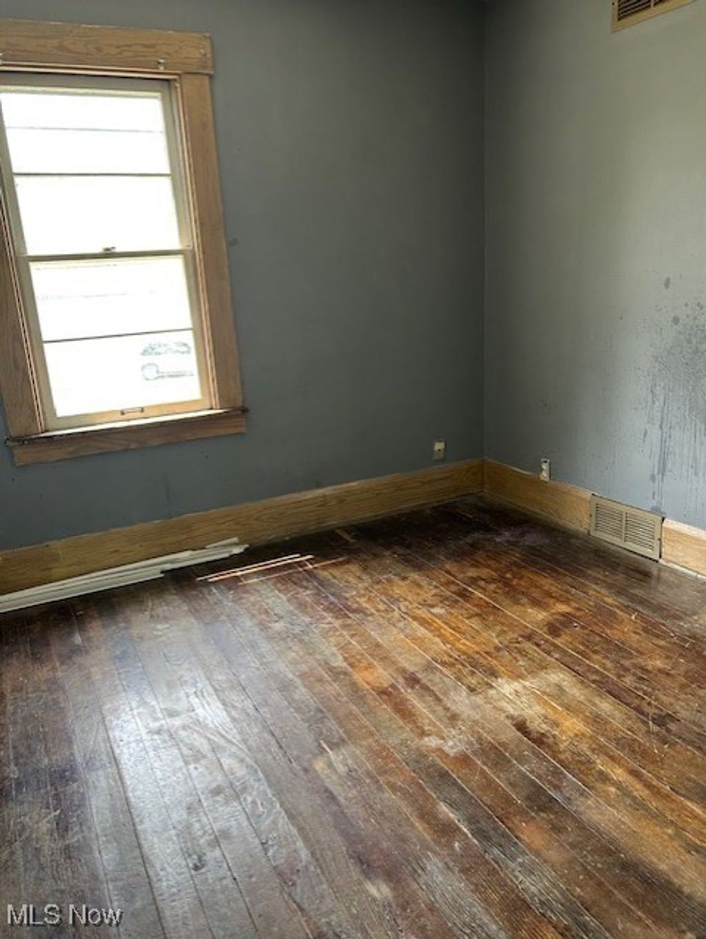 Photo of 884 E Dewey Avenue, Youngstown, OH 44502 (MLS # 5178765)