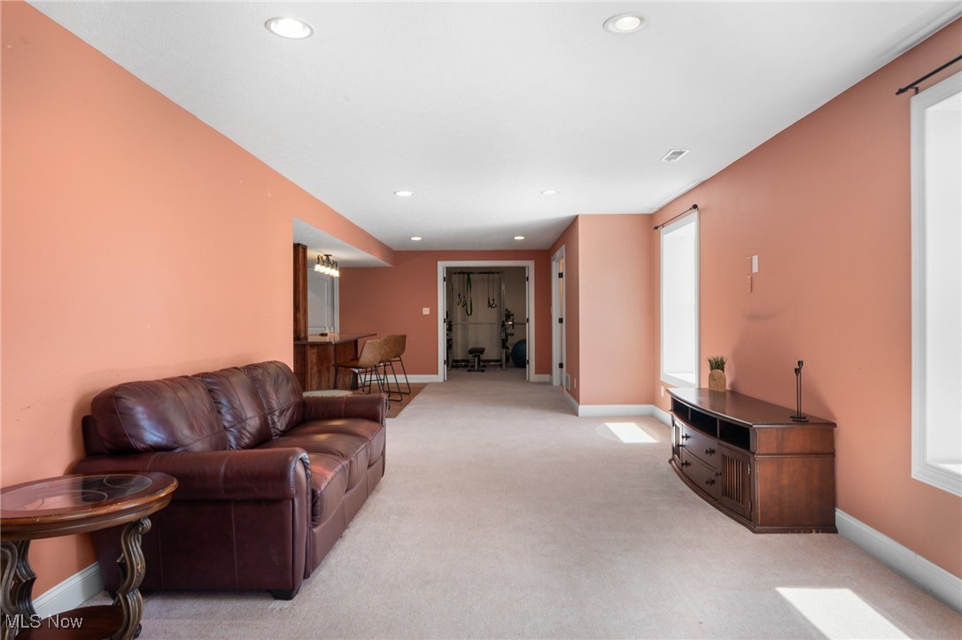 5495 Hedgebrook Drive, North Royalton, Ohio image 38