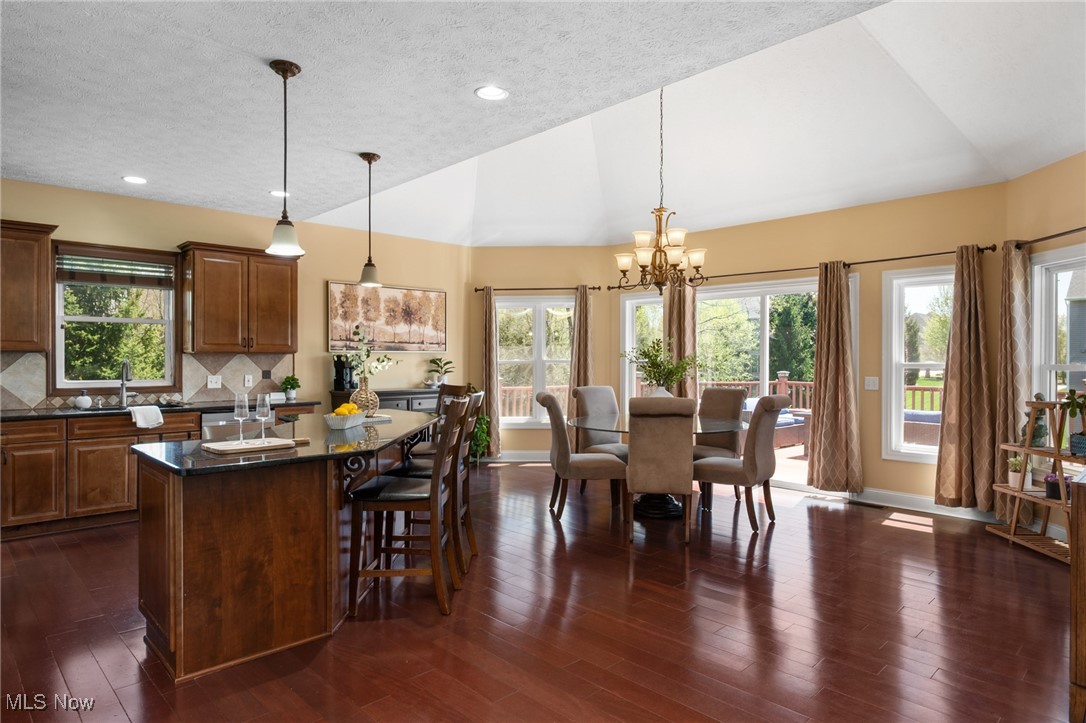 5495 Hedgebrook Drive, North Royalton, Ohio image 11