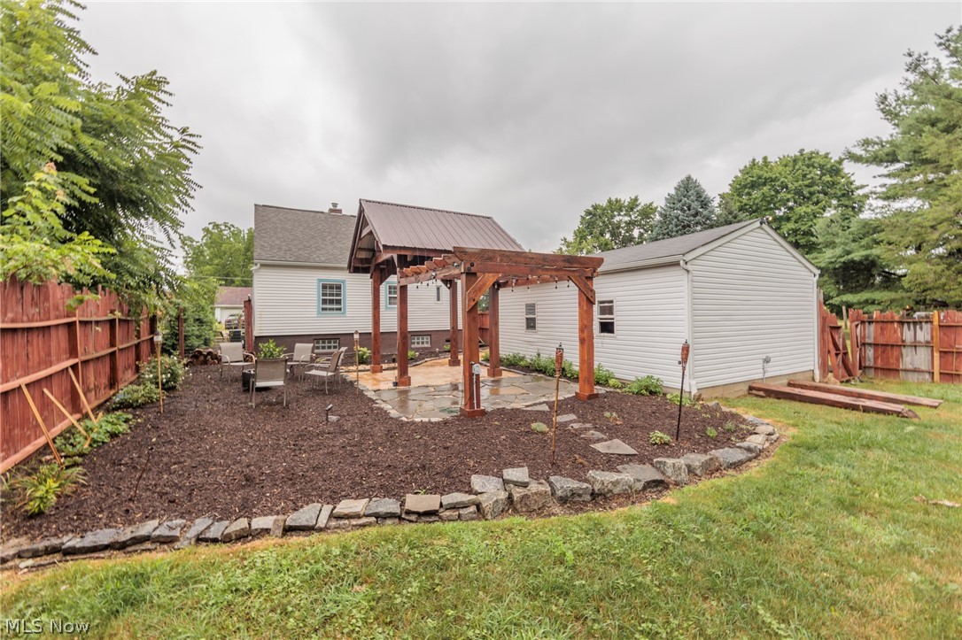 Village/Hartville - Residential