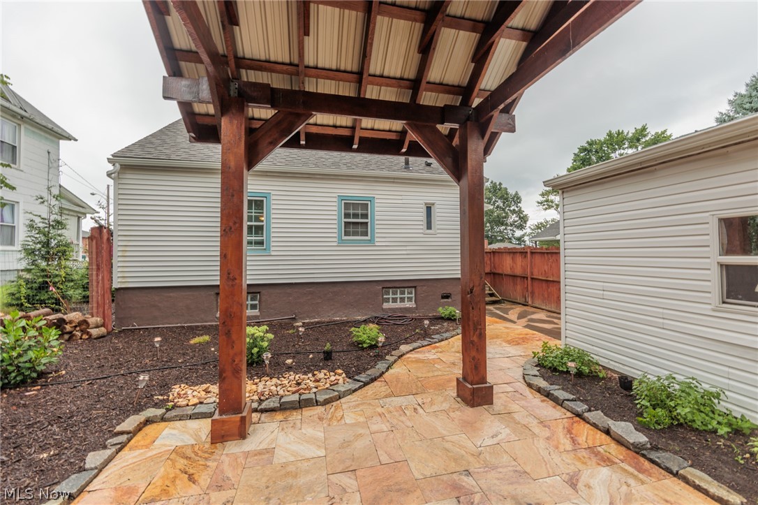 Village/Hartville - Residential