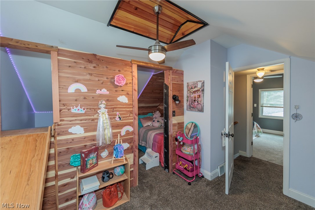 Village/Hartville - Residential