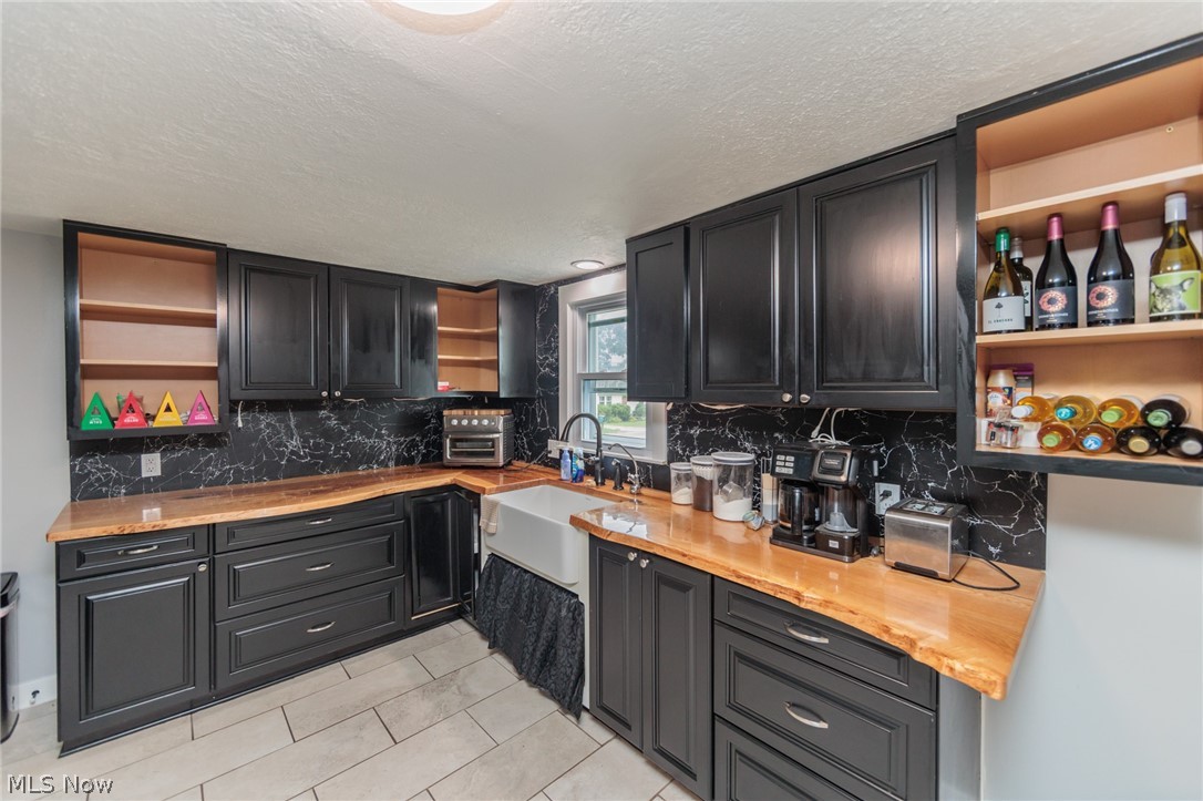 Village/Hartville - Residential