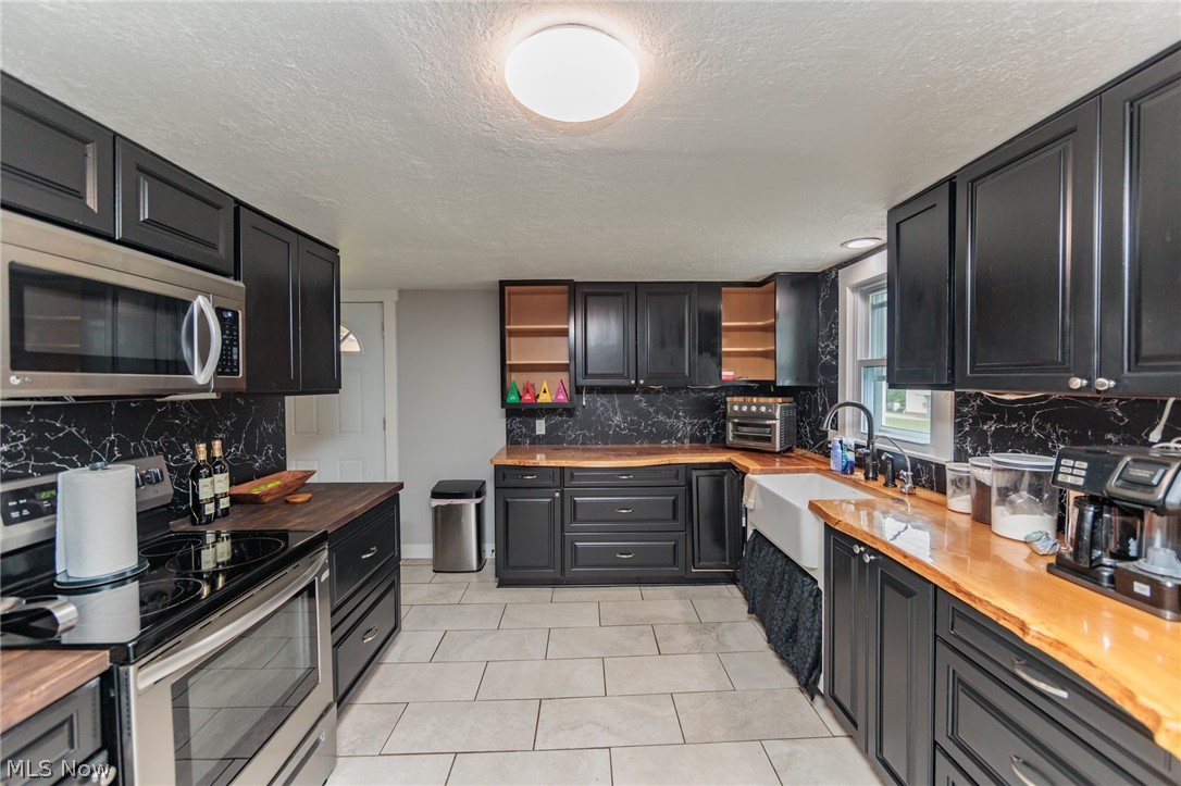 Village/Hartville - Residential