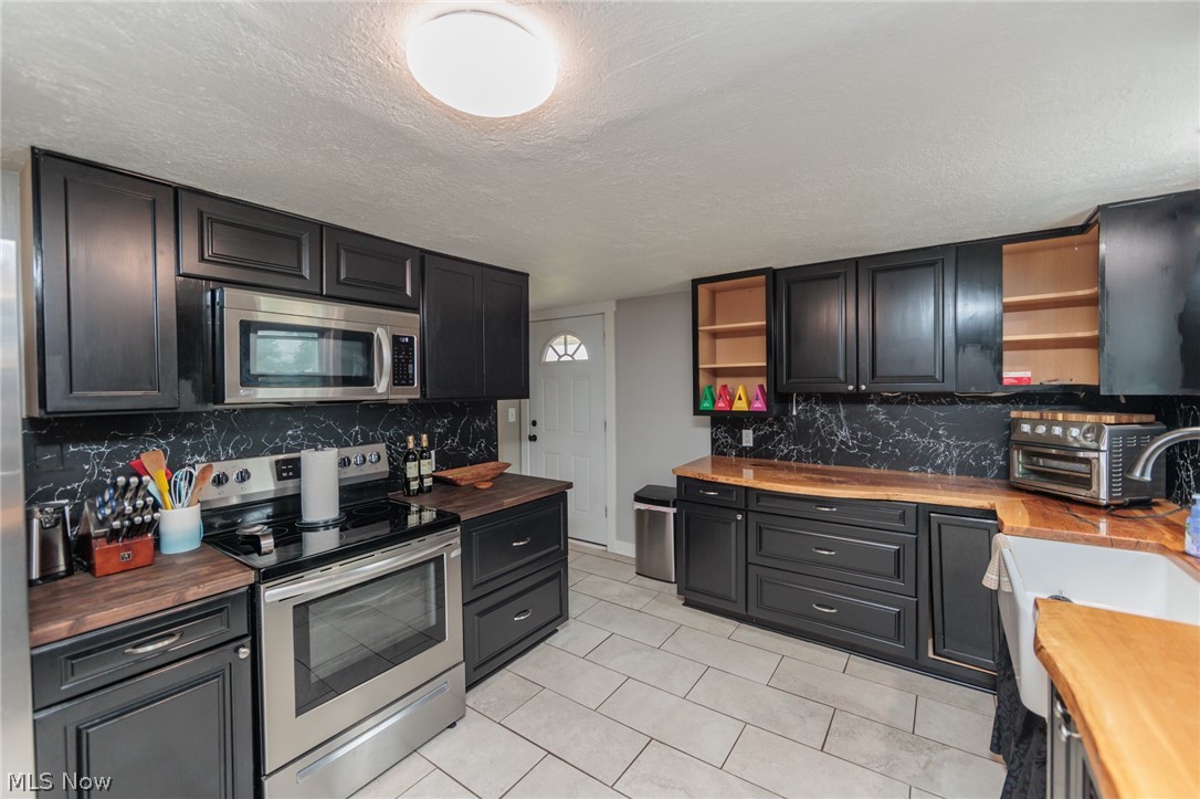 Village/Hartville - Residential