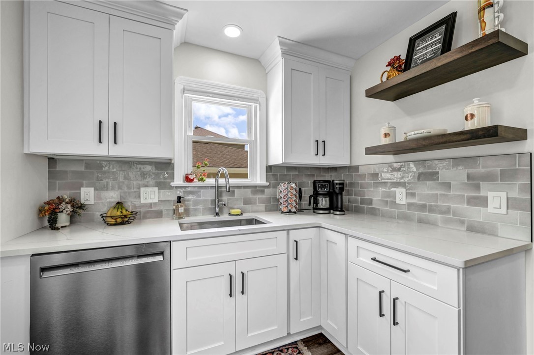 Lorain Woods - Residential